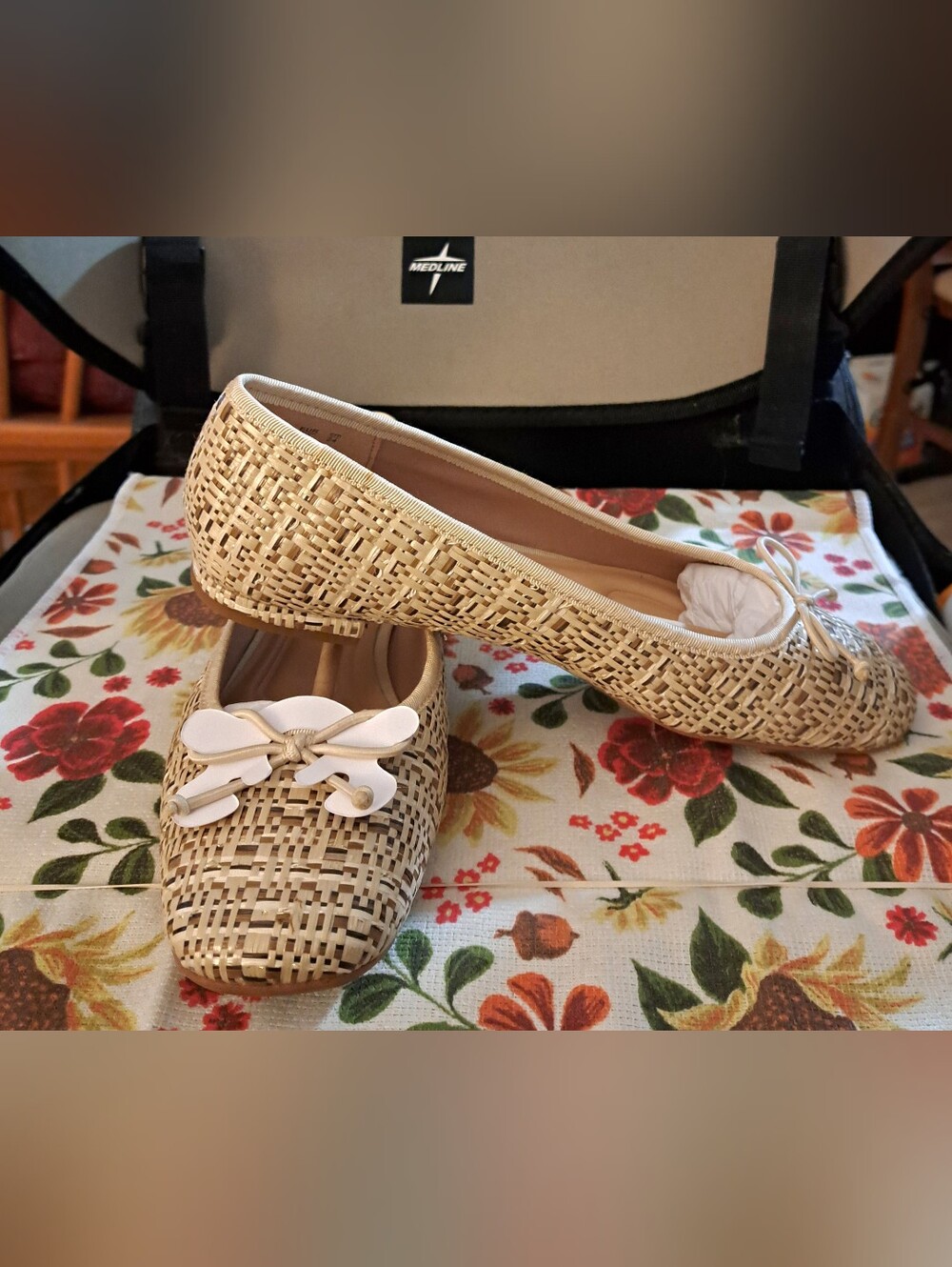 EILEEN FISHER abigail FLATS brand new BEIGE size 7.5 so Cute !!! - Picture 6 of 7